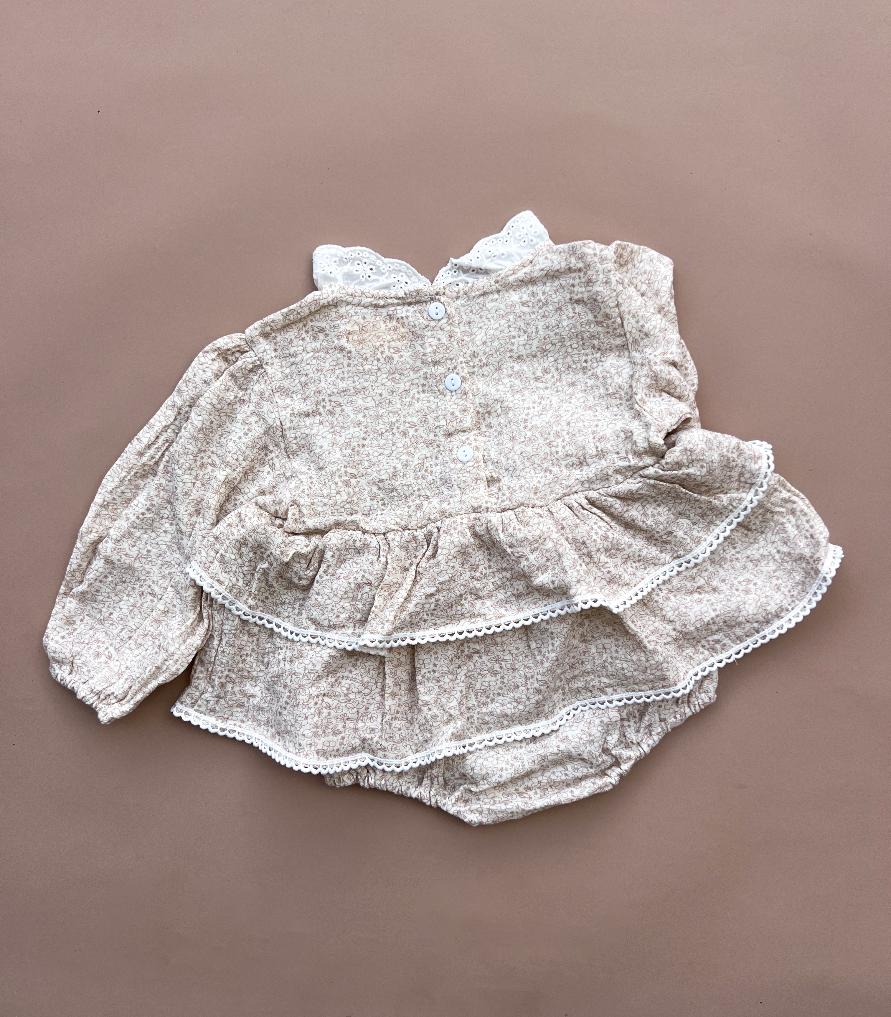 Olivia Romper - Neutral Floral