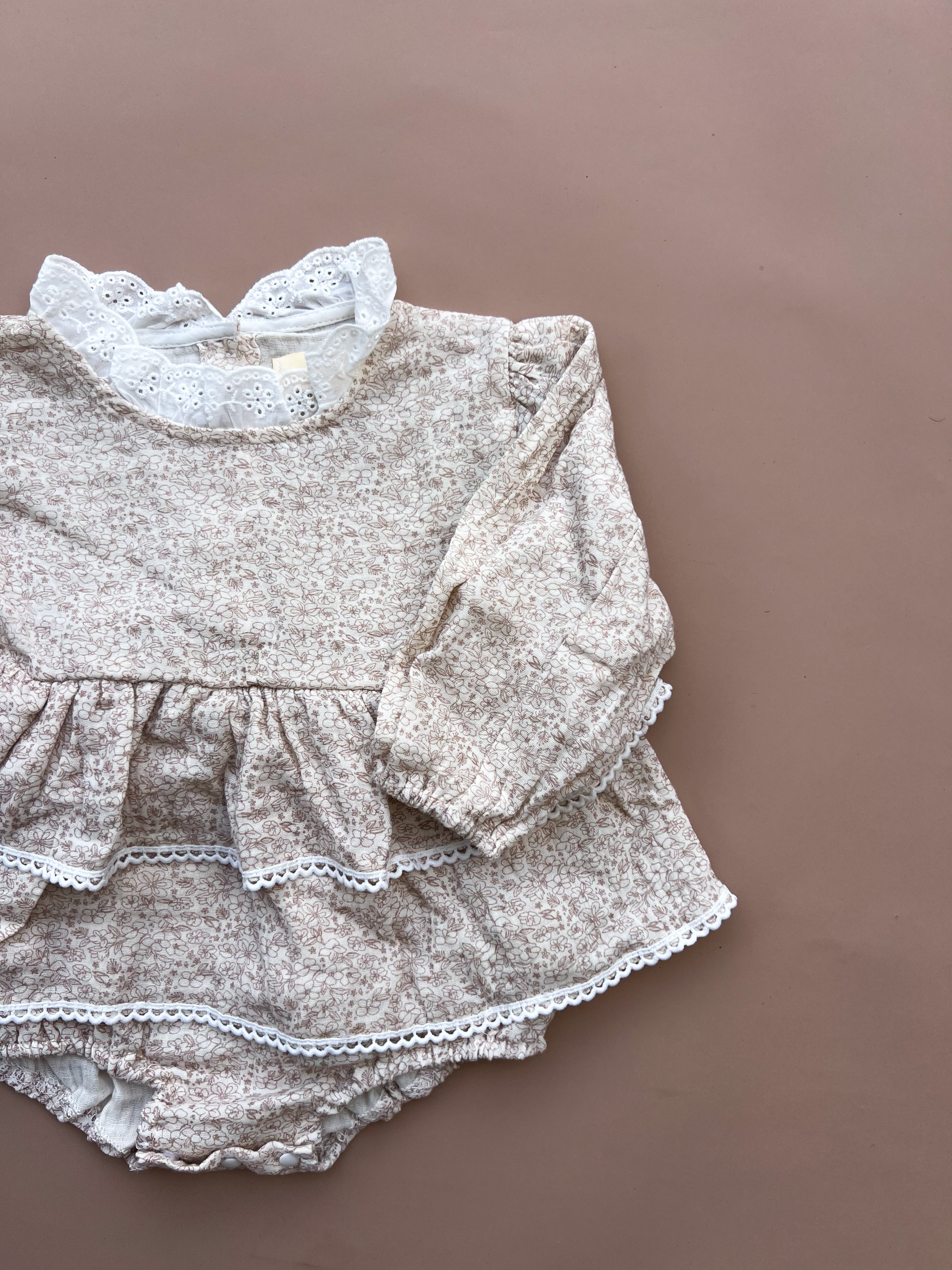 Olivia Romper - Neutral Floral