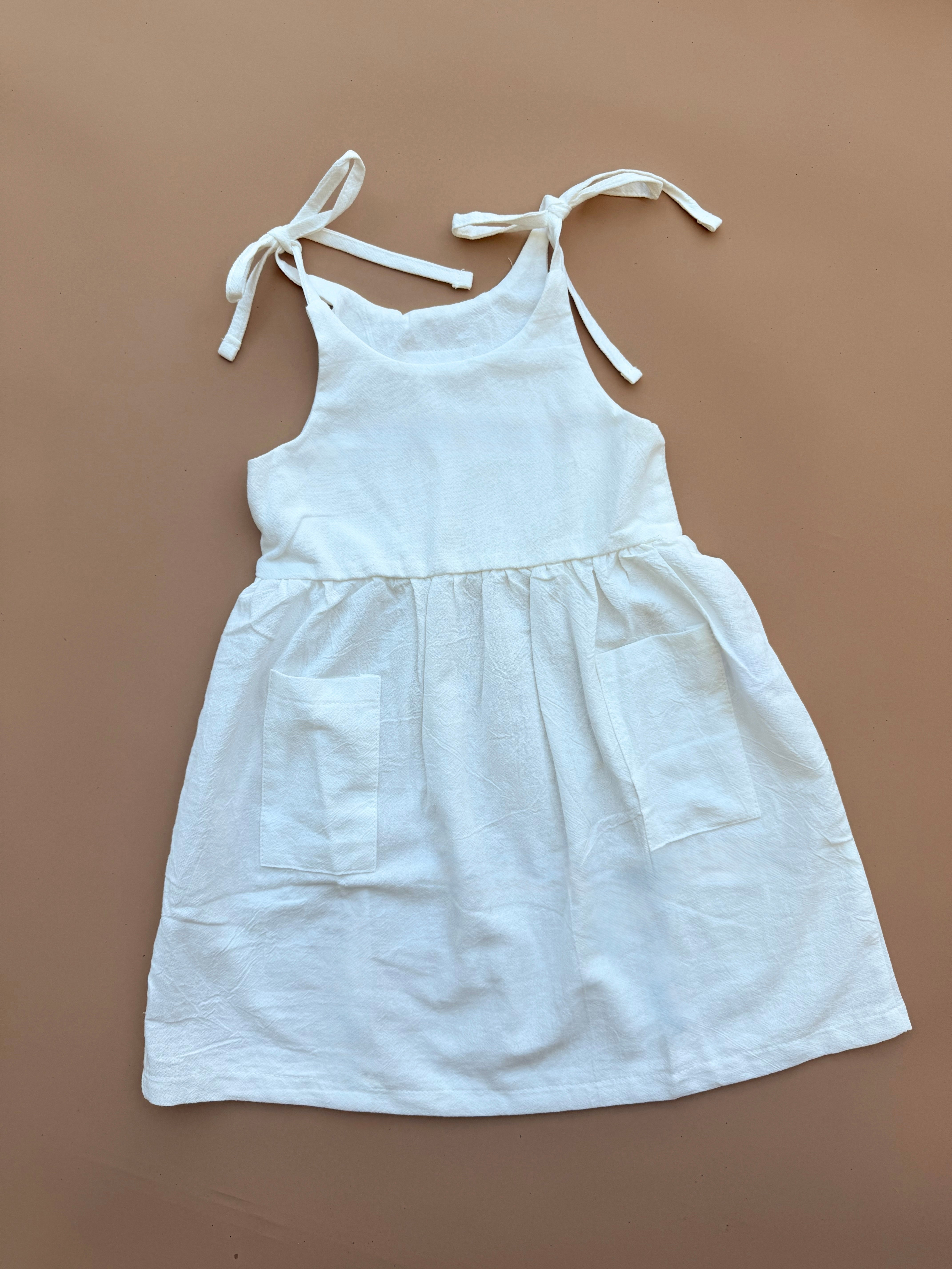 Alhana Dress - White
