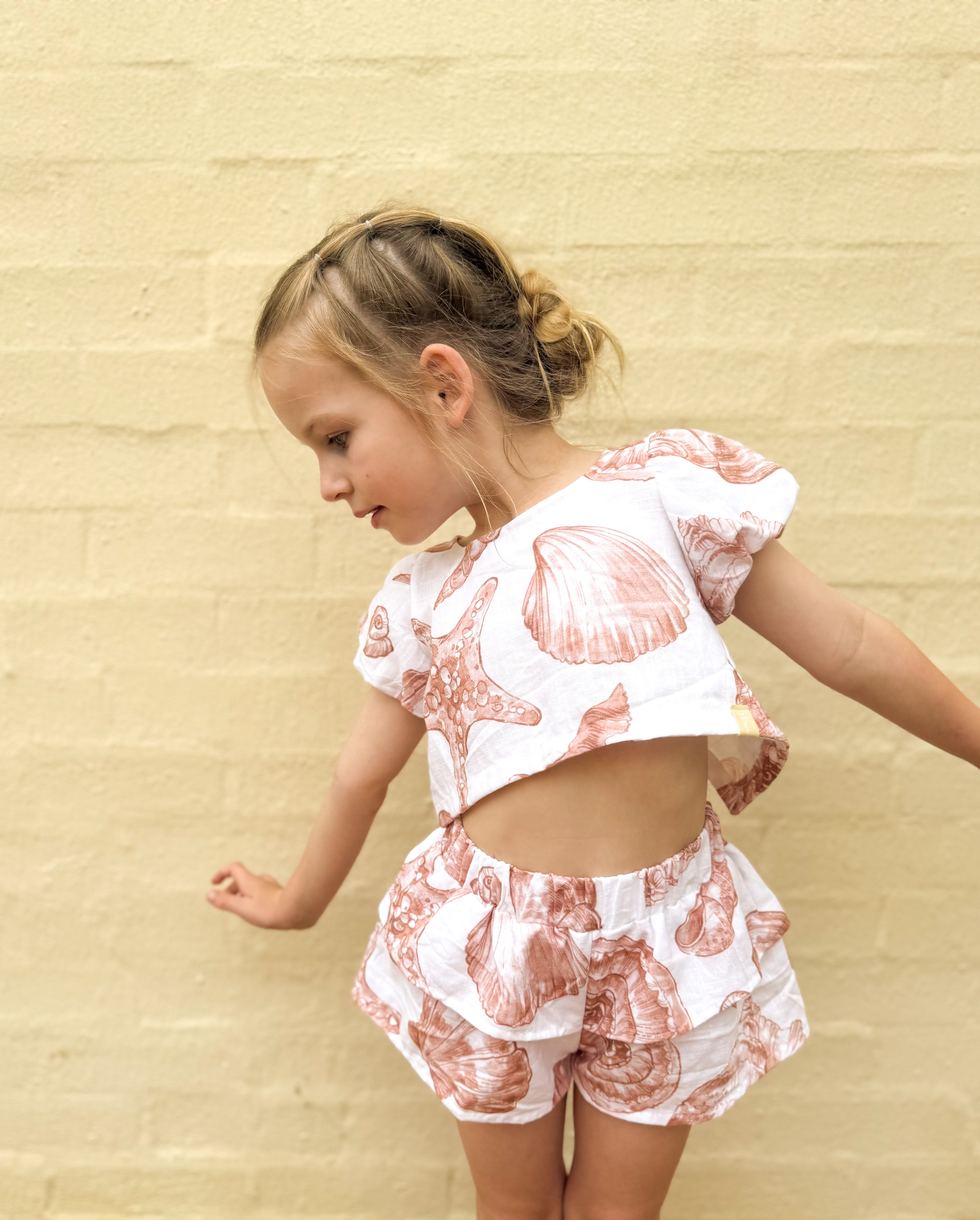 Elora Top - Linen Seashells