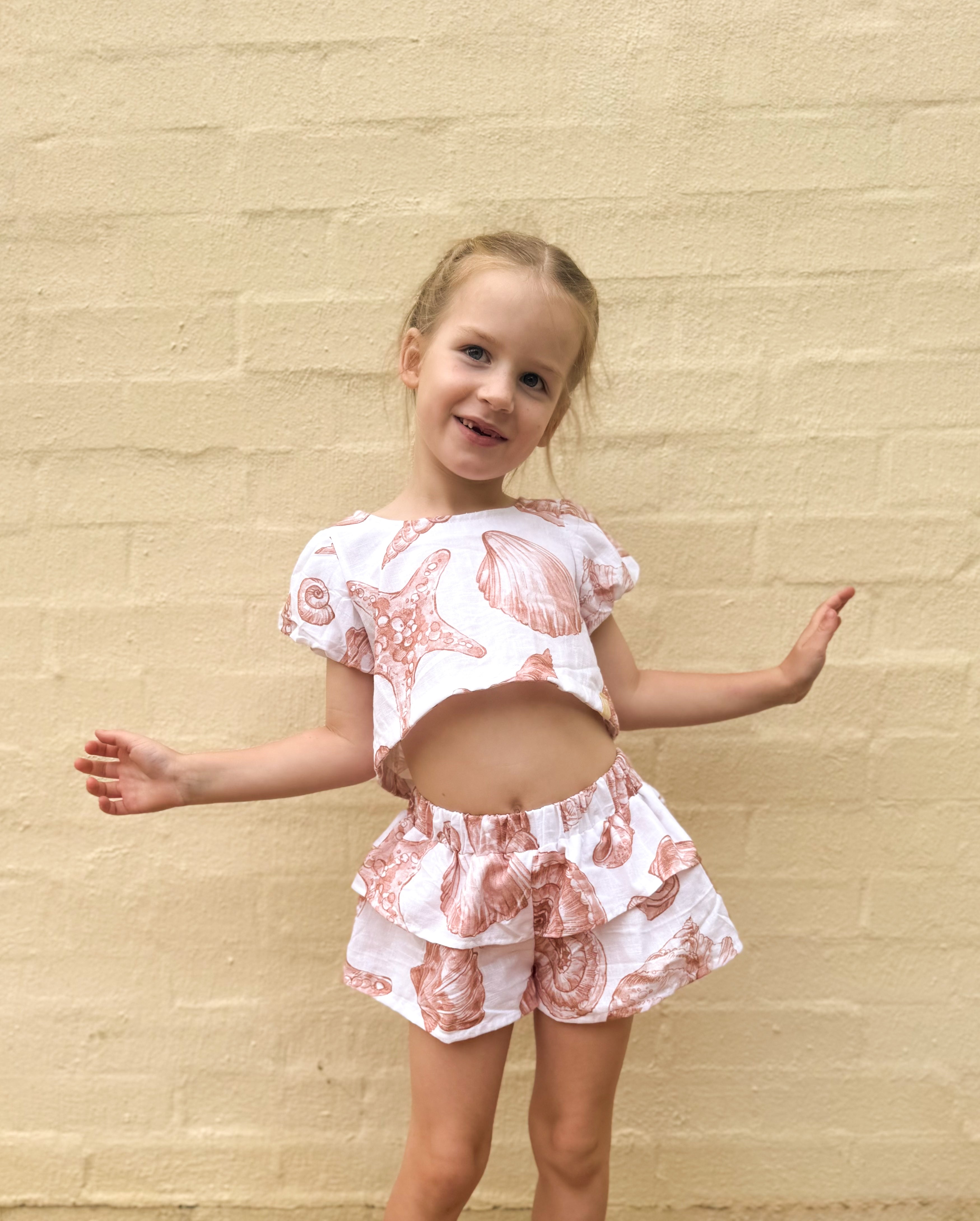 Kendall Shorts - Linen Seashells